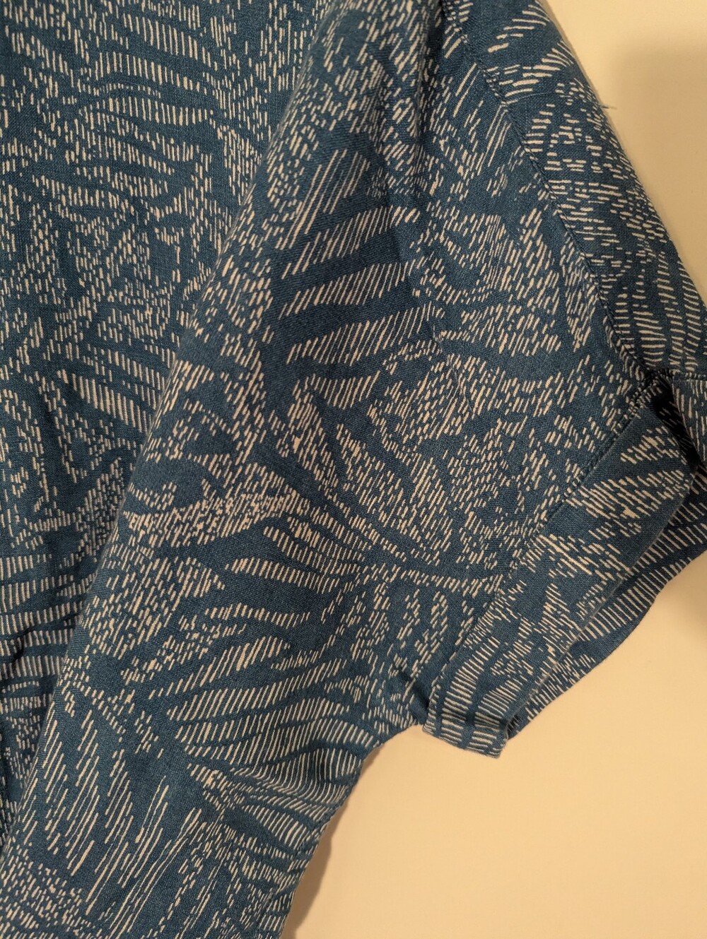 Sigrid Olsen Linen Blue Leaf-Print Short Sleeve Button Shirt, L - Picture 3 of 8